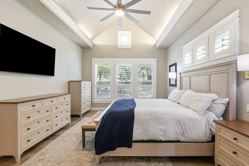 279 Rugged Earth Drive Austin TX 78737