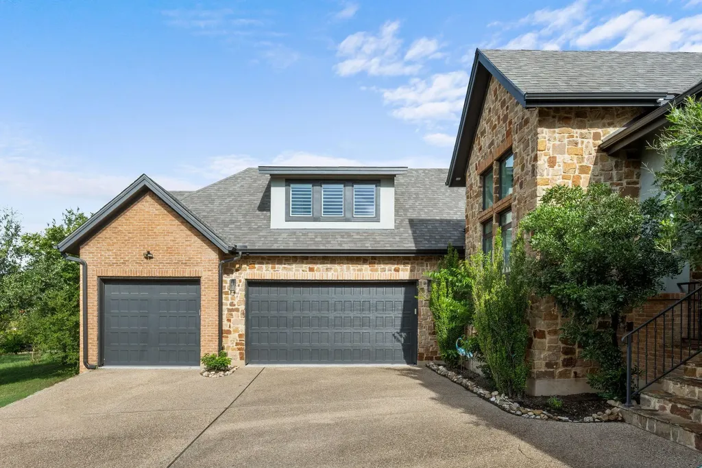 279 Rugged Earth Drive Austin TX 78737