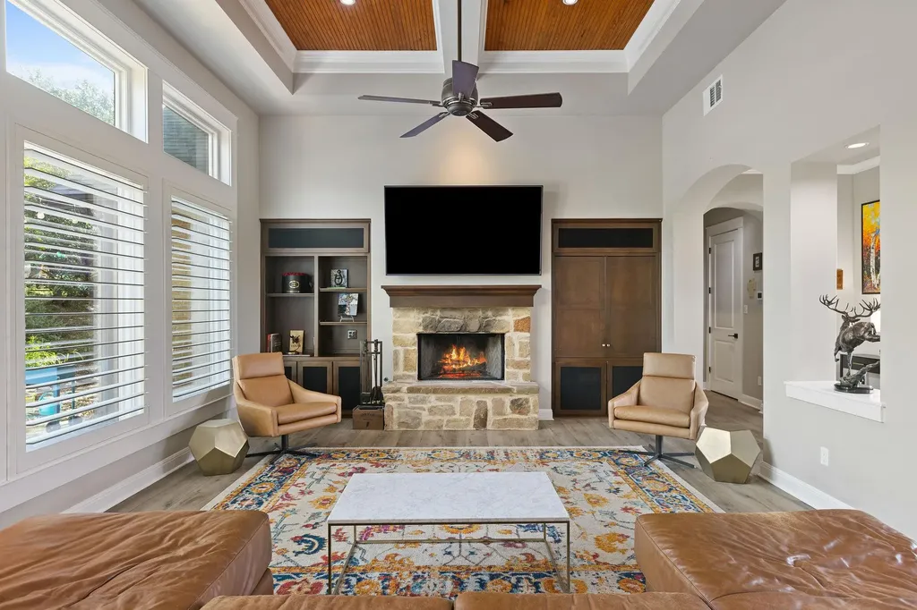 279 Rugged Earth Drive Austin TX 78737