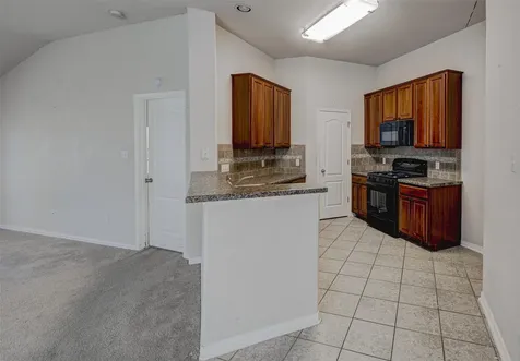 2090 Intrepid Drive Buda TX 78610
