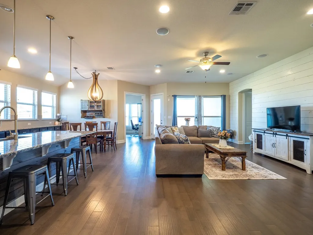 2301 Palazzo Court Round Rock TX 78665