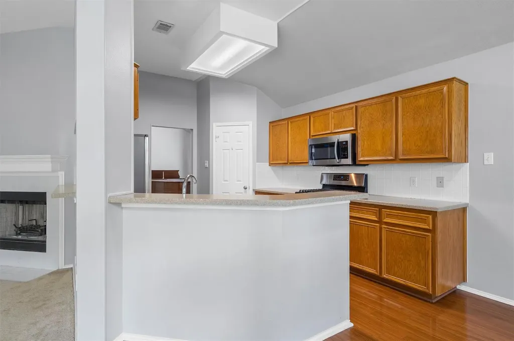 1114 Briargate Drive Austin TX 78753