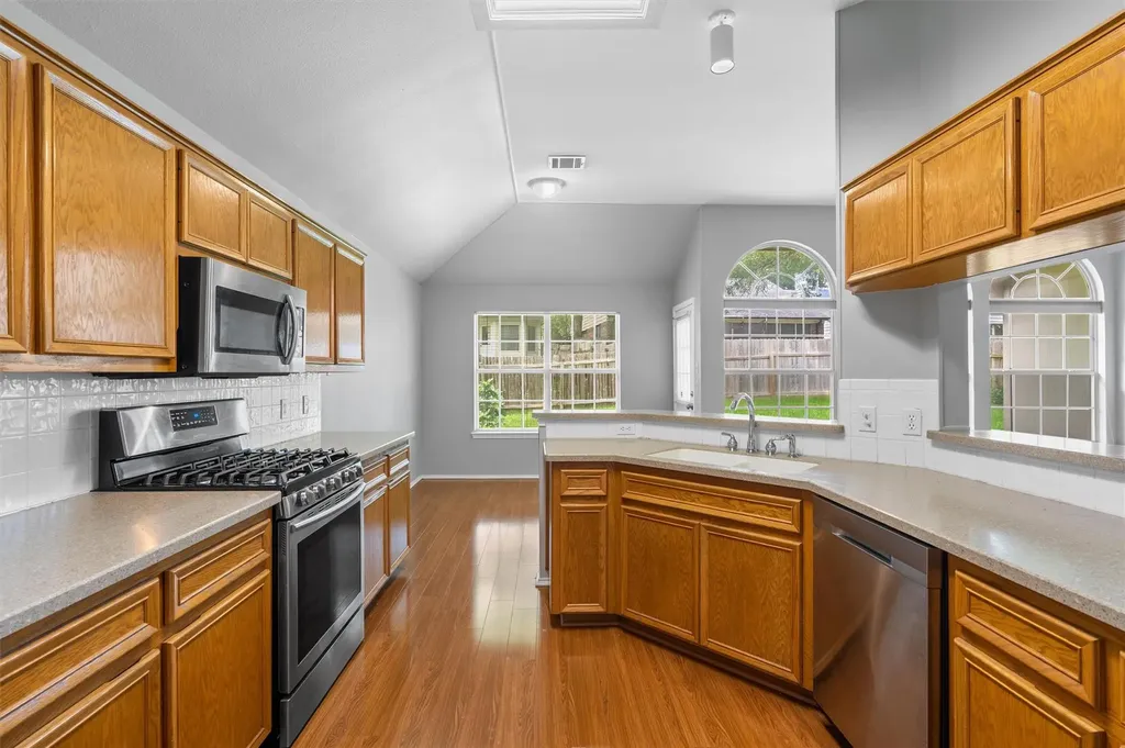 1114 Briargate Drive Austin TX 78753