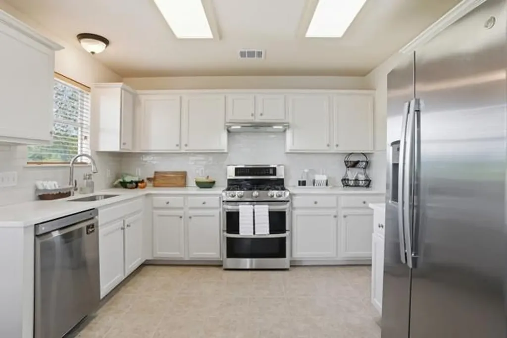 4405 Hoffman Drive Austin TX 78749