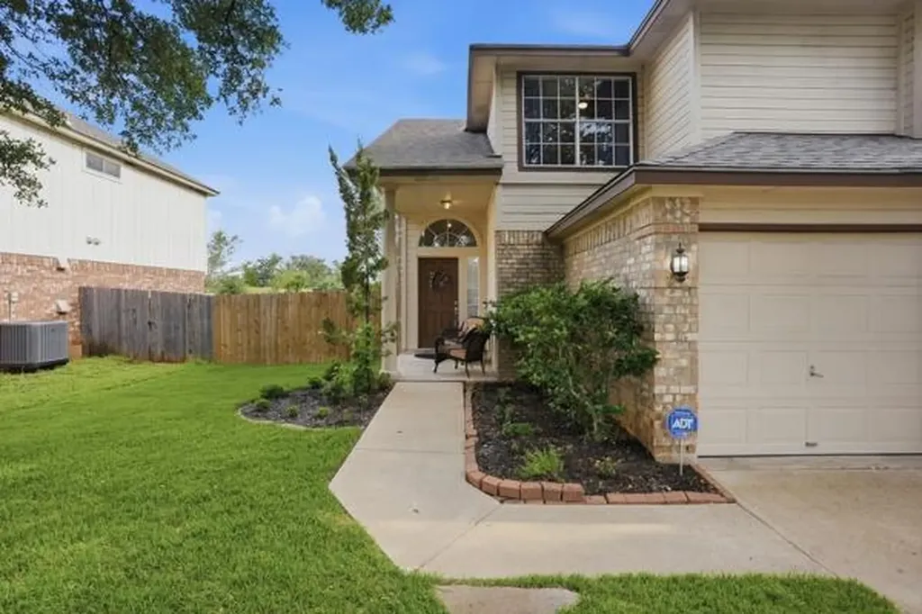 4405 Hoffman Drive Austin TX 78749