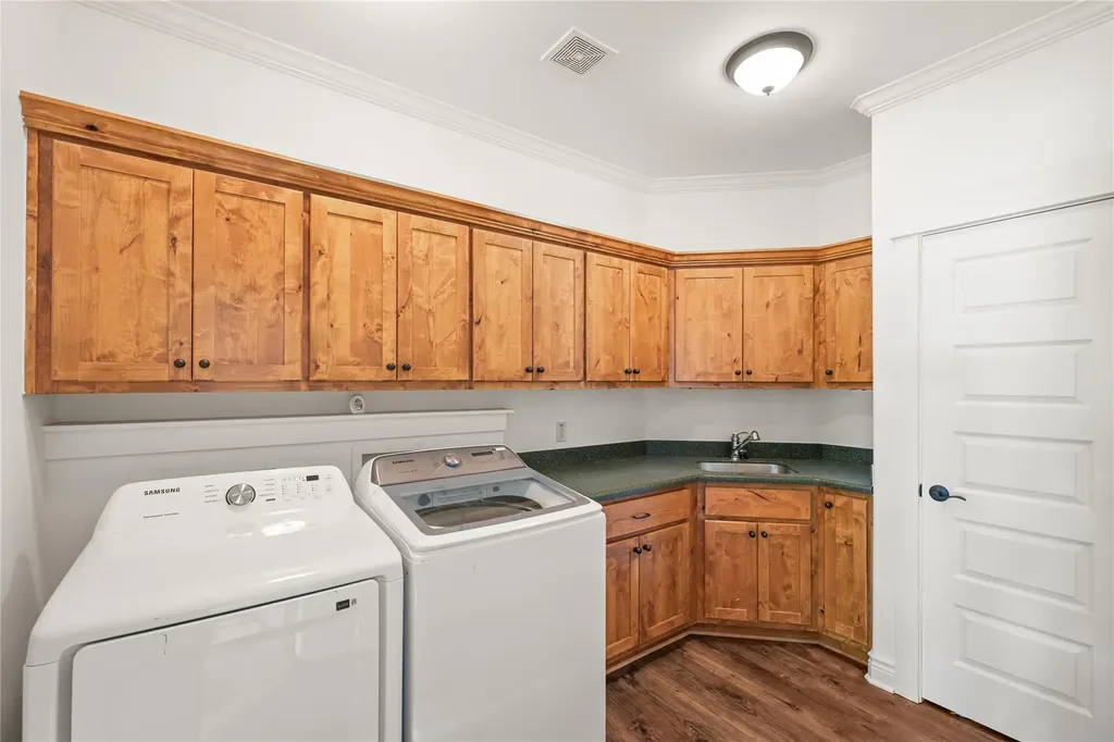 501 Goodnight Trail Dripping Springs TX 78620