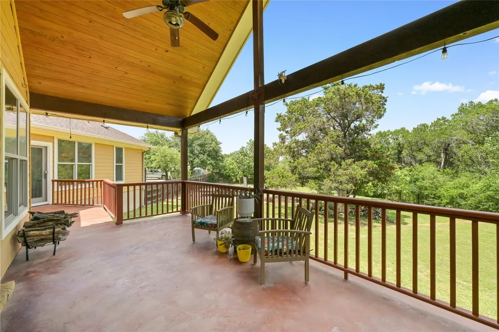 501 Goodnight Trail Dripping Springs TX 78620
