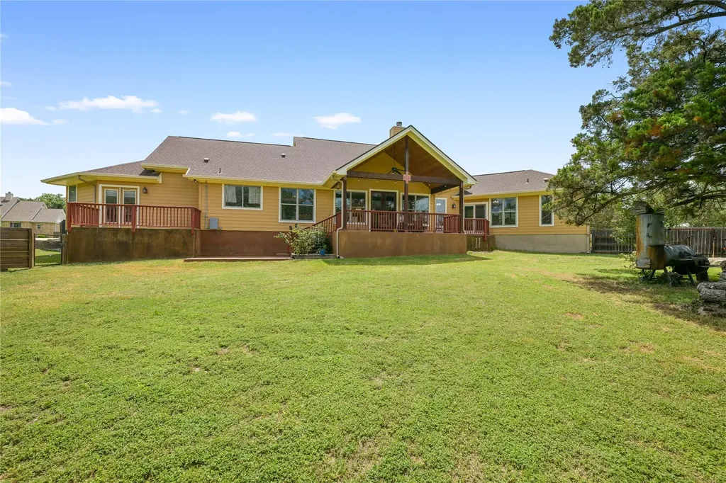 501 Goodnight Trail Dripping Springs TX 78620
