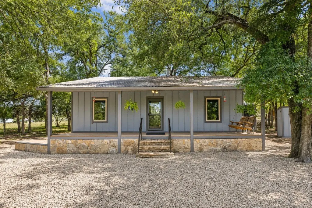 5775 County Road 200 Liberty Hill TX 78642