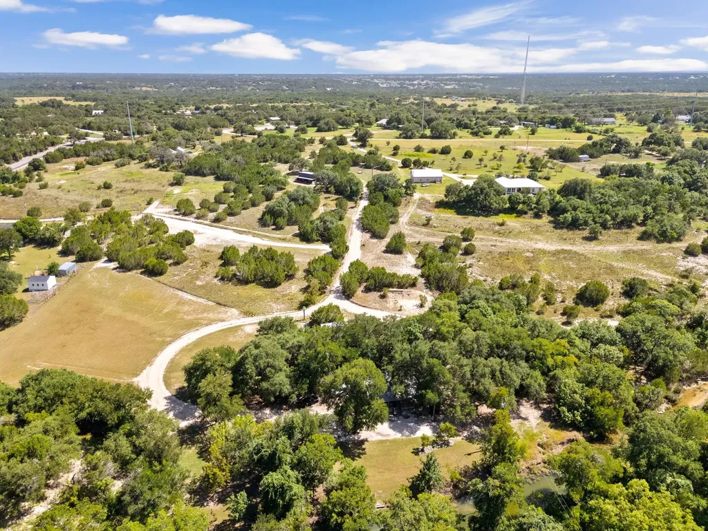 5775 County Road 200 Liberty Hill TX 78642