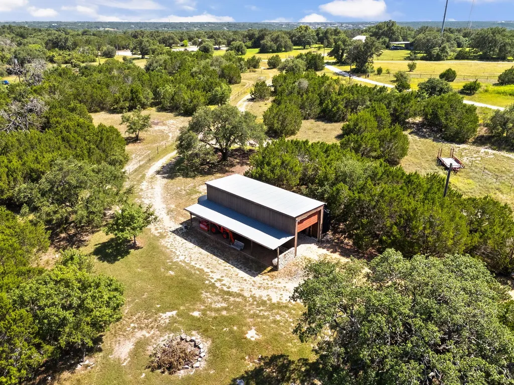 5775 County Road 200 Liberty Hill TX 78642