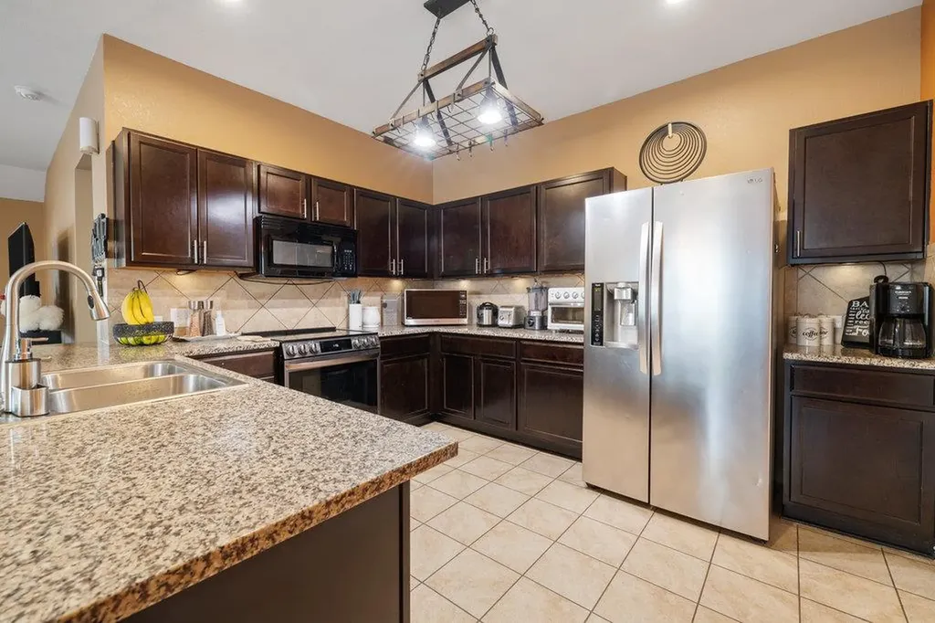 5920 Montrelia Drive Austin TX 78724
