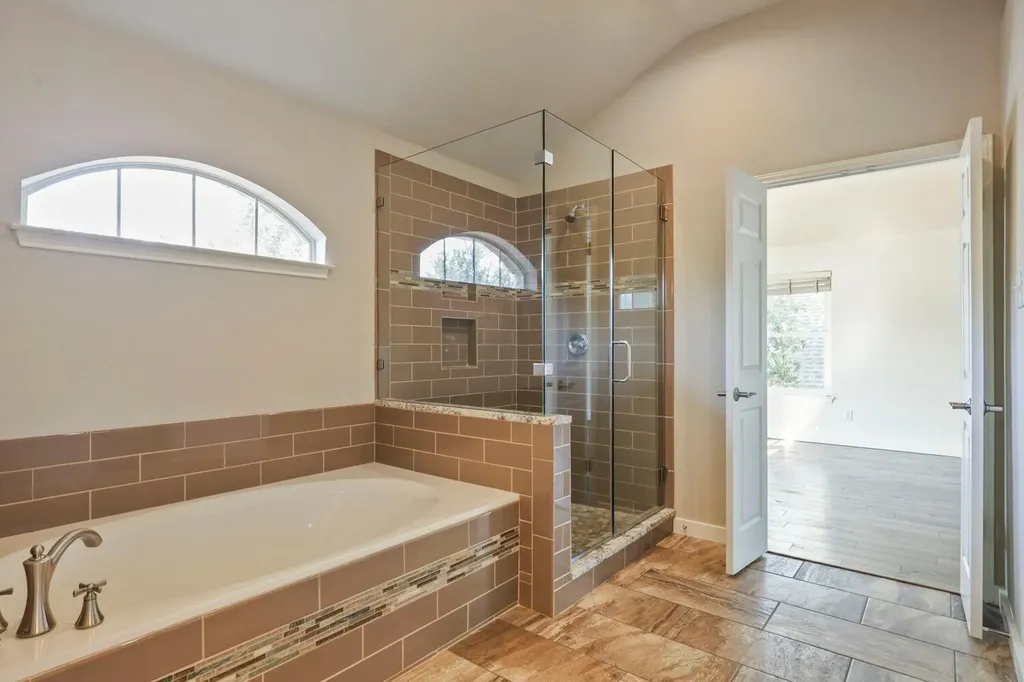 12052 Tulare Drive Austin TX 78738