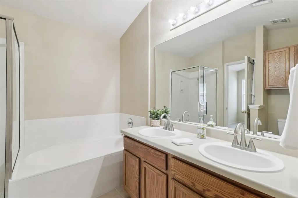 700 Scheel Road Kyle TX 78640