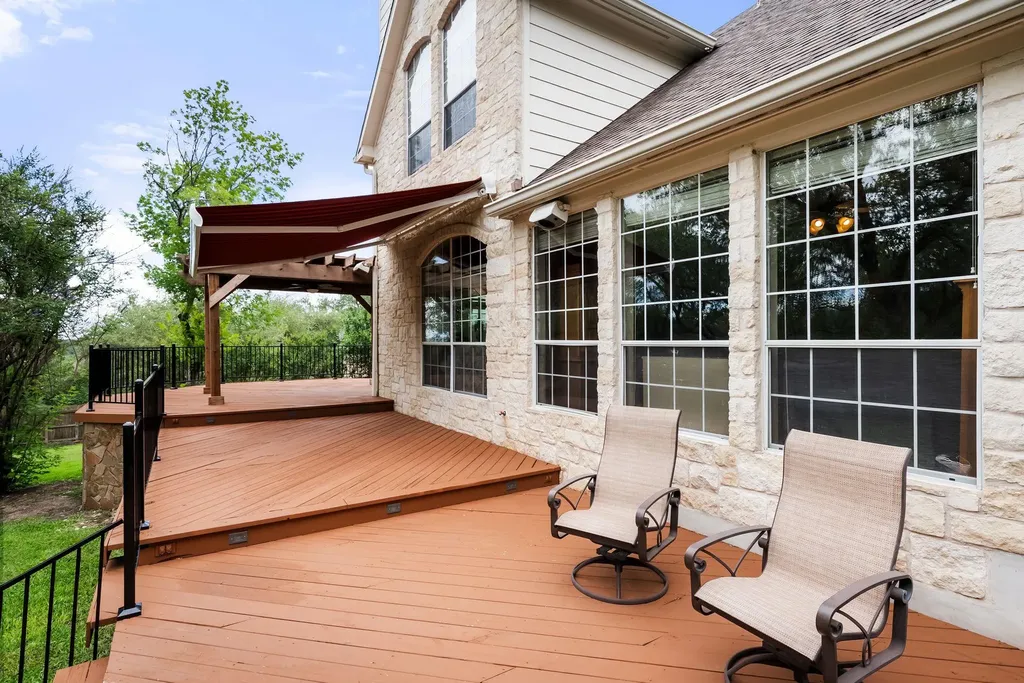 12000 Tarraza Court Austin TX 78732