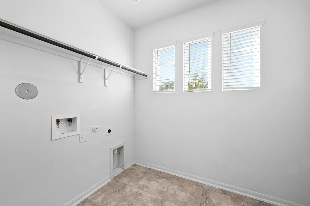 1022 Cherrystone Loop Buda TX 78610