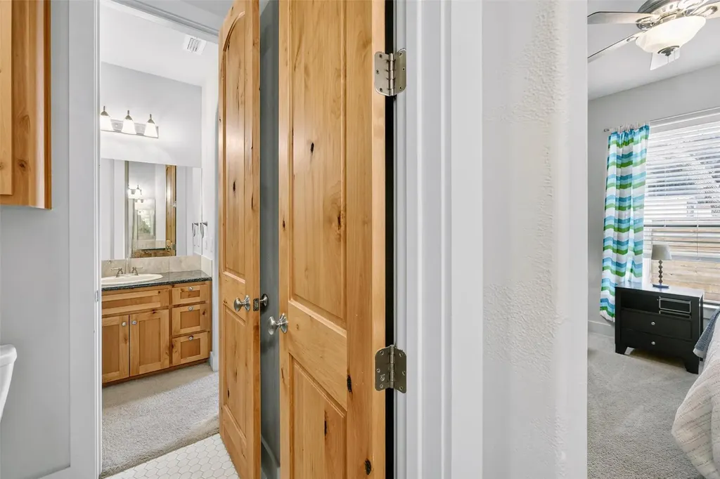15110 Lariat Trail Austin TX 78734