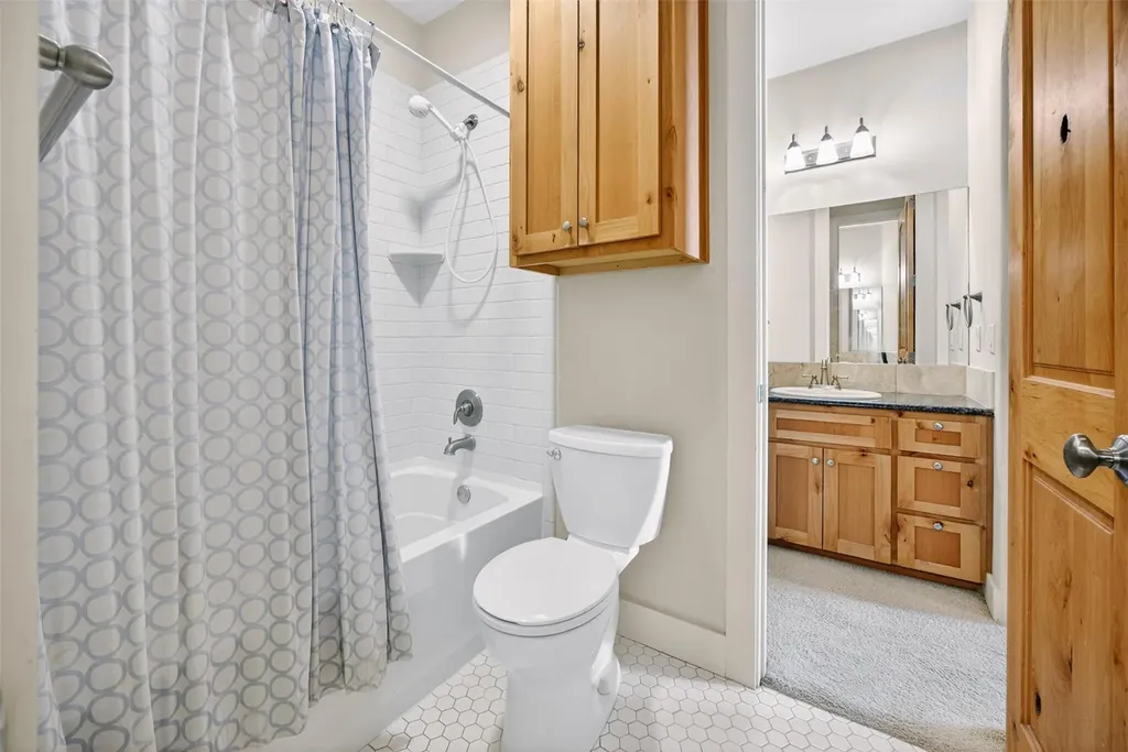 15110 Lariat Trail Austin TX 78734