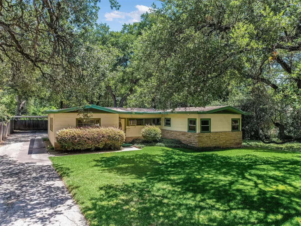 2004 Griswold Lane Austin TX 78703