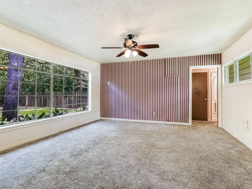 2004 Griswold Lane Austin TX 78703