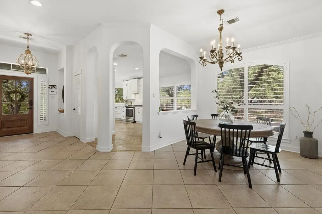 4253 Canyon Glen Circle Austin TX 78732