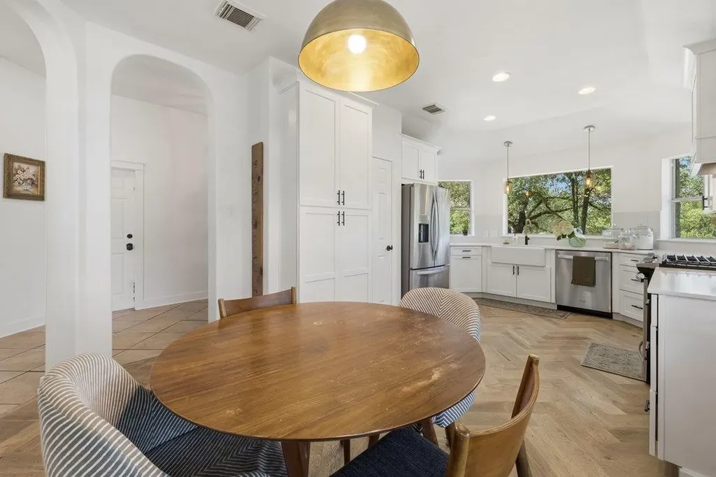 4253 Canyon Glen Circle Austin TX 78732