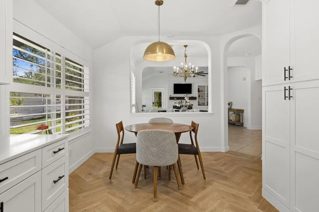 4253 Canyon Glen Circle Austin TX 78732