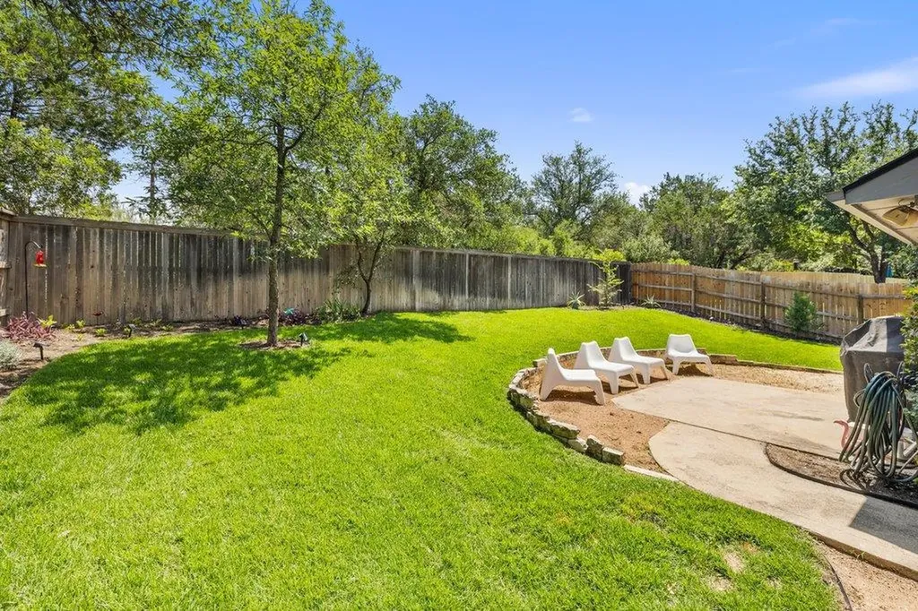 4253 Canyon Glen Circle Austin TX 78732