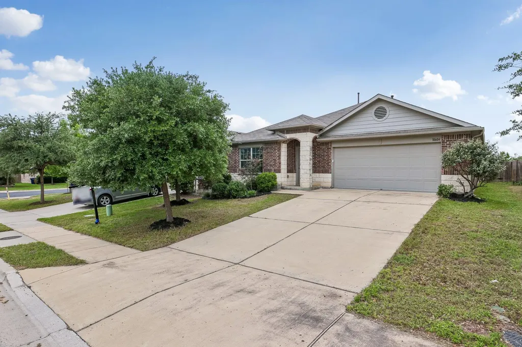 10604 Menominee Falls Lane Austin TX 78754