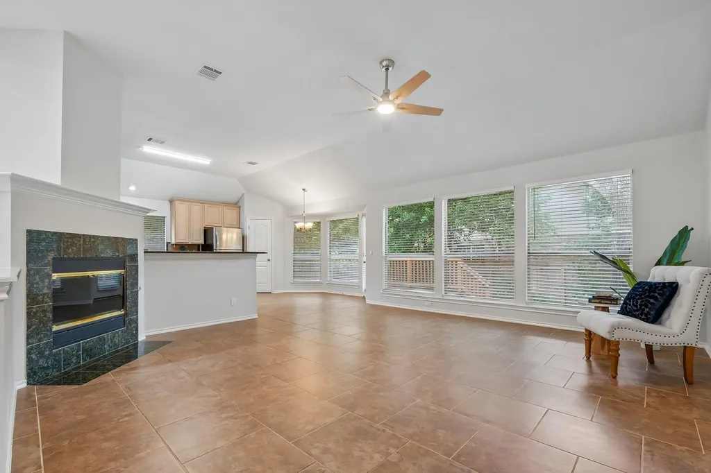 3903 Wharton Court Austin TX 78732