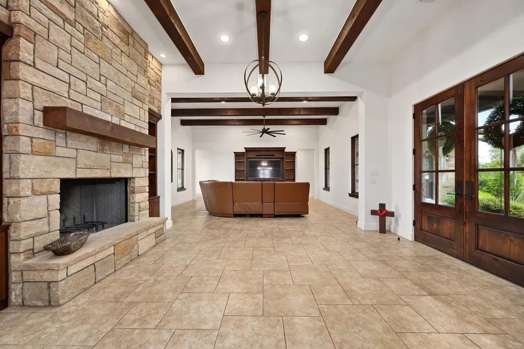 101 Shady Oaks Trail Liberty Hill TX 78642