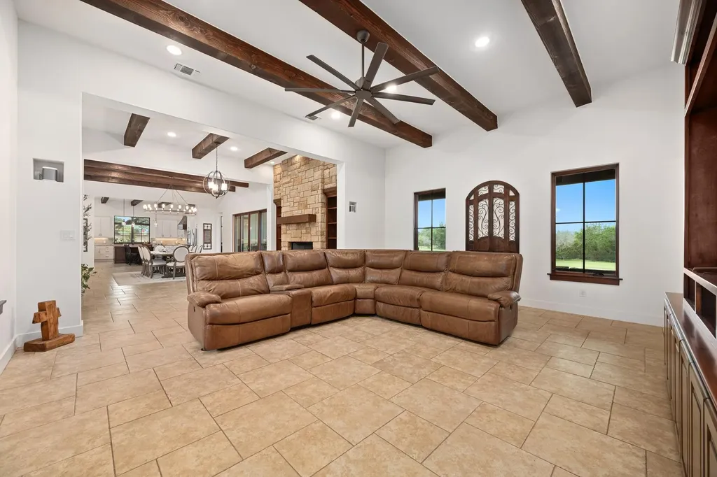101 Shady Oaks Trail Liberty Hill TX 78642