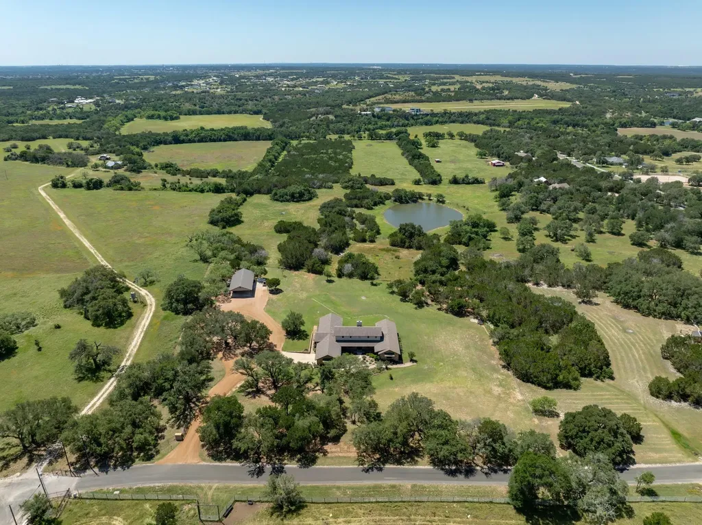 101 Shady Oaks Trail Liberty Hill TX 78642