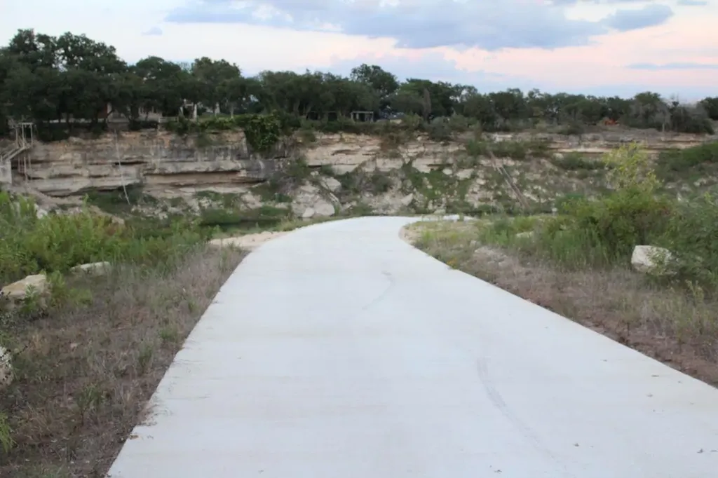 53-54 Hillview Circle Marble Falls TX 78654