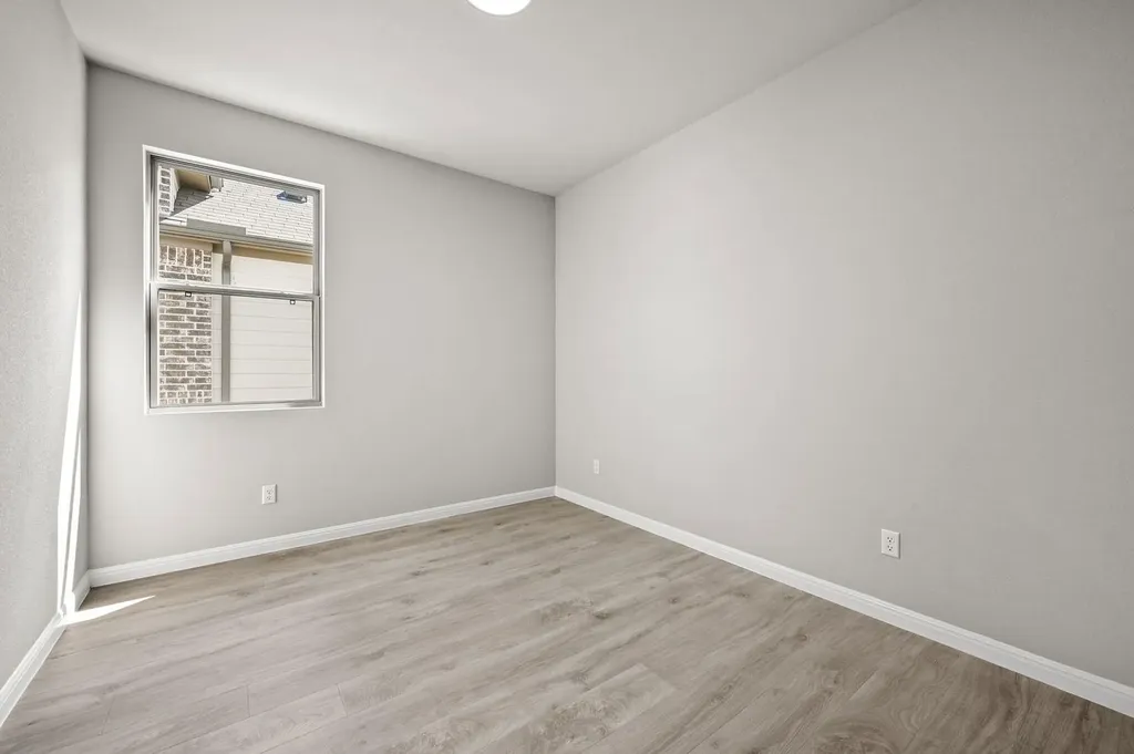 227 Hornet Street Elgin TX 78621