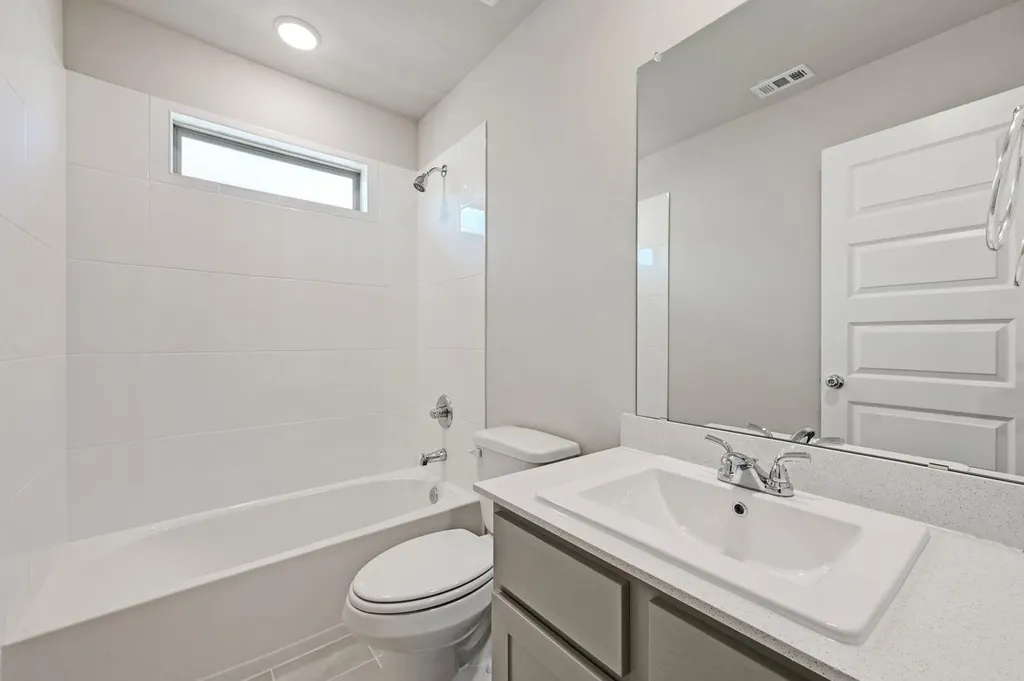 227 Hornet Street Elgin TX 78621