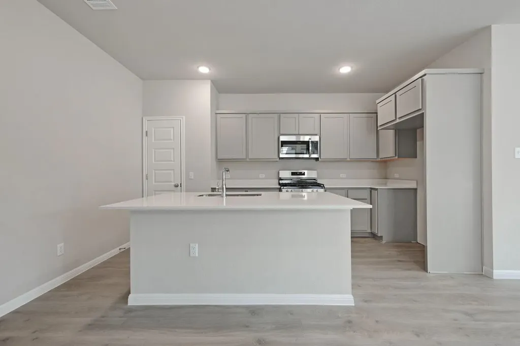 227 Hornet Street Elgin TX 78621