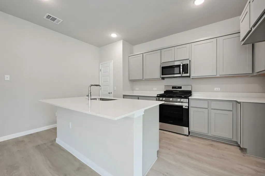 227 Hornet Street Elgin TX 78621