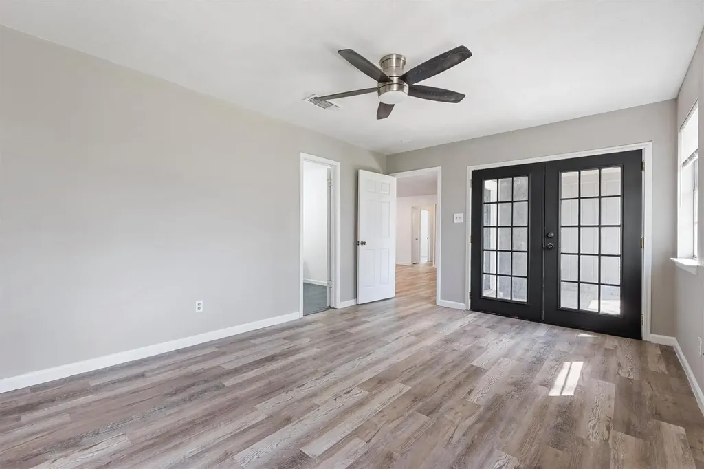 1106 Hackberry Drive Marble Falls TX 78654