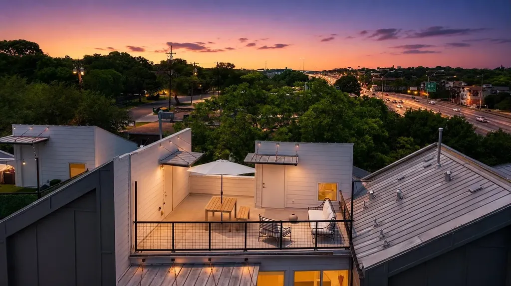1500 Summit Street Austin TX 78741
