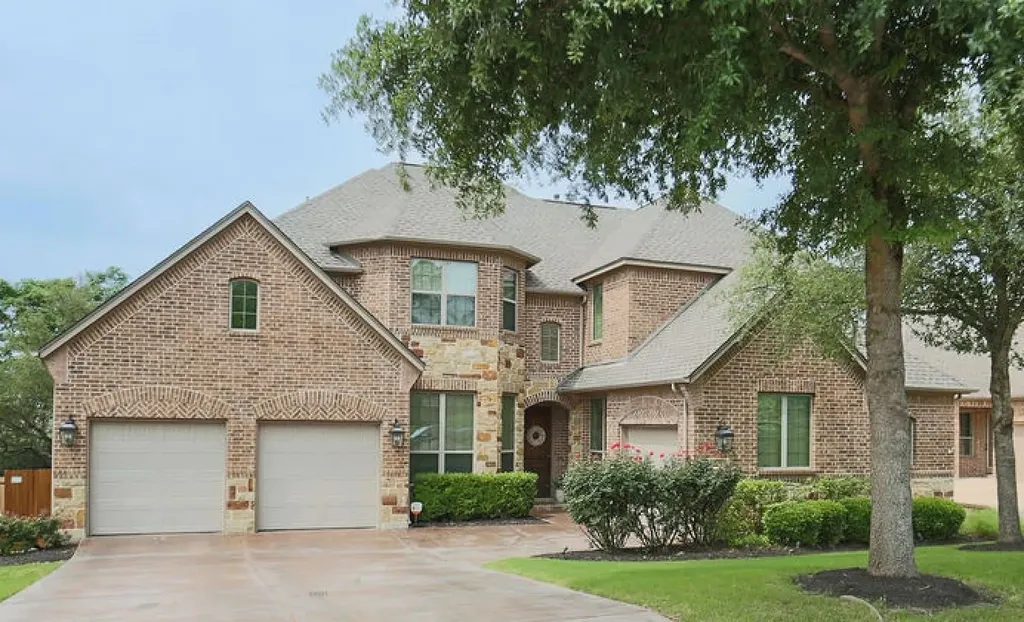 208 Mirafield Lane Austin TX 78737