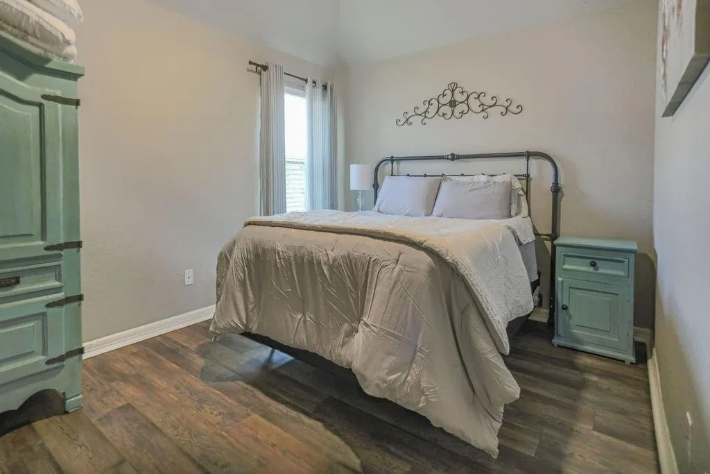 208 Mirafield Lane Austin TX 78737