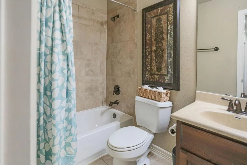 208 Mirafield Lane Austin TX 78737