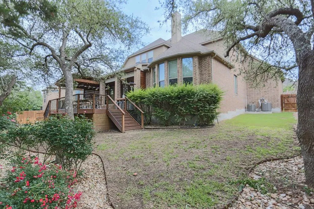 208 Mirafield Lane Austin TX 78737