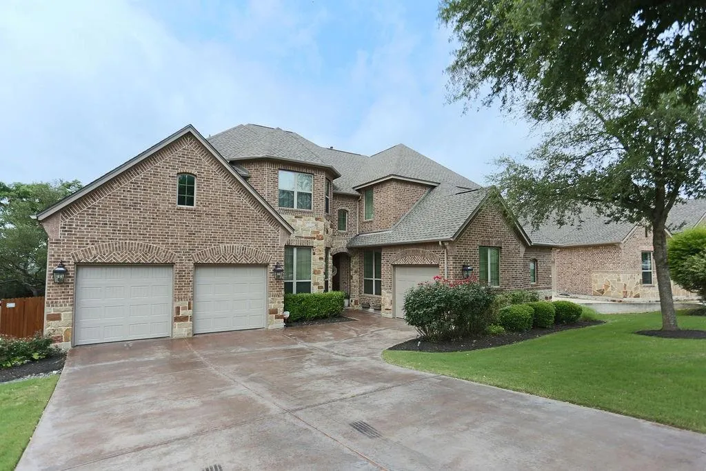 208 Mirafield Lane Austin TX 78737