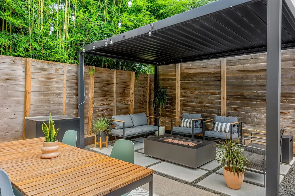 2508 E 9th Street Austin TX 78702