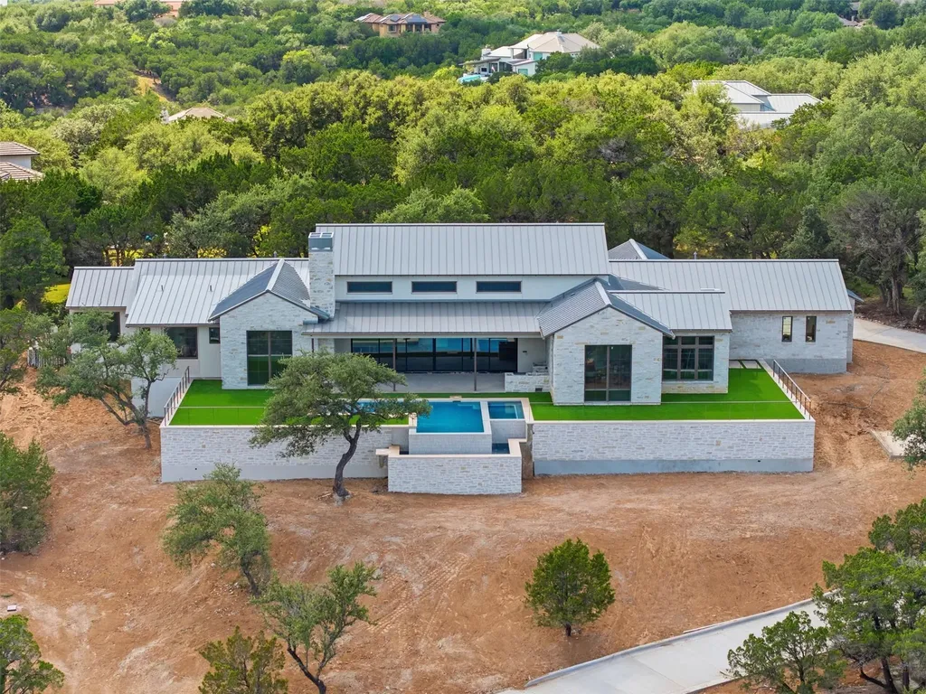 19559 Sandcastle Drive Spicewood TX 78669