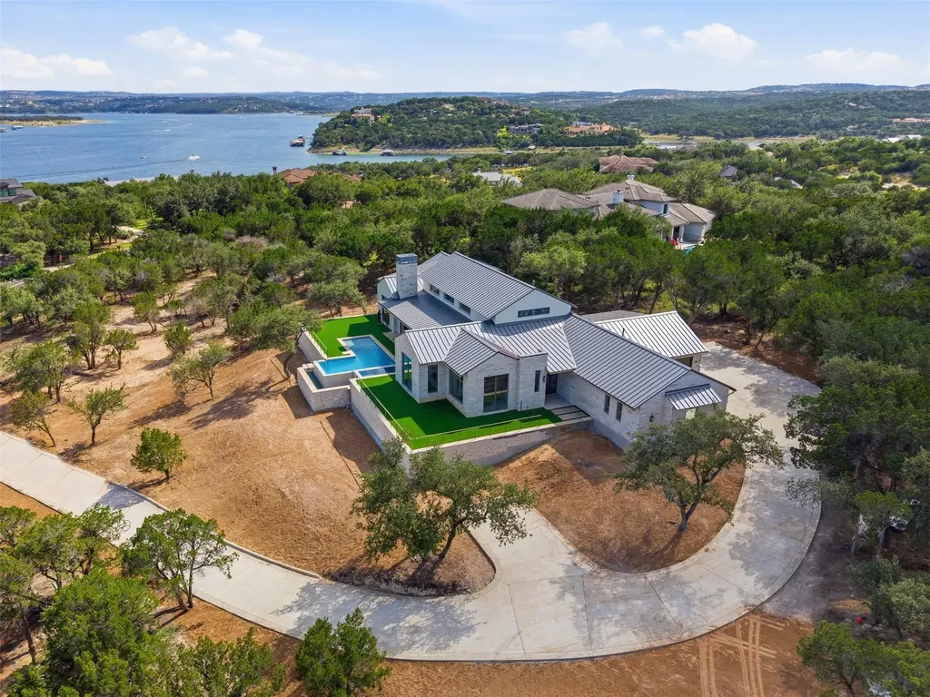 19559 Sandcastle Drive Spicewood TX 78669