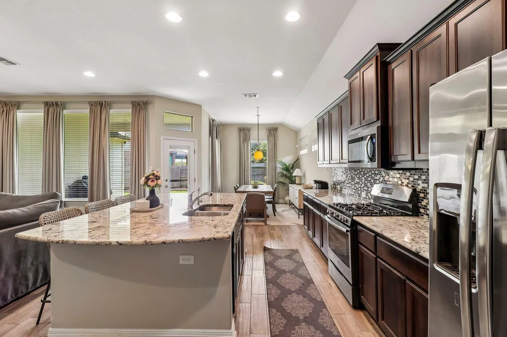 3713 Gildas Path Pflugerville TX 78660