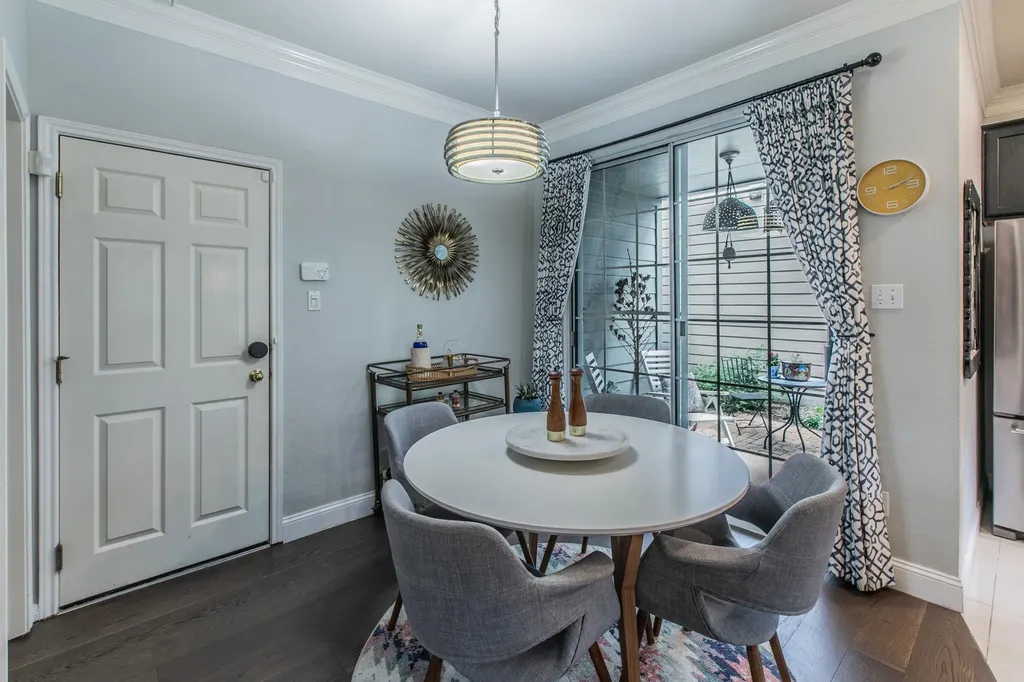 8518 Cahill Drive Austin TX 78729